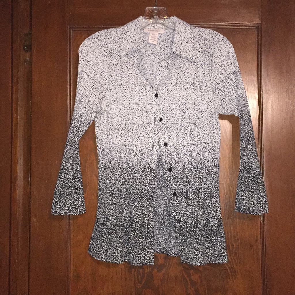 Covington Button Down Stretch Top